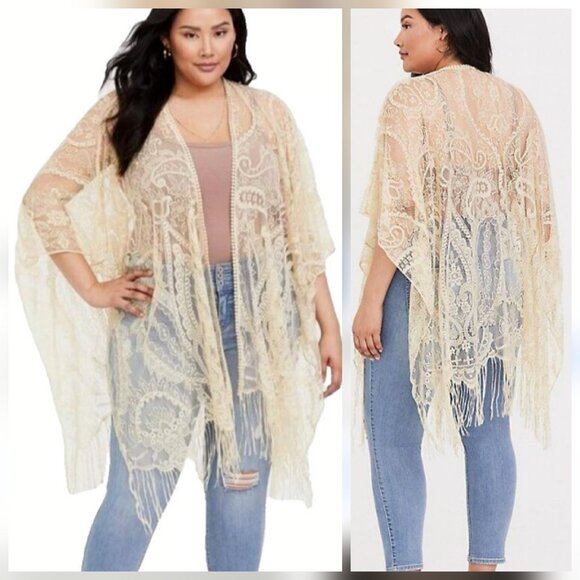 NWT Torrid Top One Size Lace Natural Cream Ruana Kimono Wrap Fringe - Picture 2 of 8